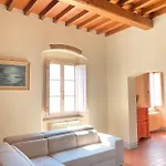 Berenice Housing 普拉托