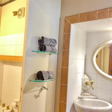 Berenice Housing Prato (Prato)